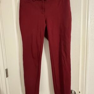 Ann Taylor - The Slim Ankle Burgundy Pant - Size 4